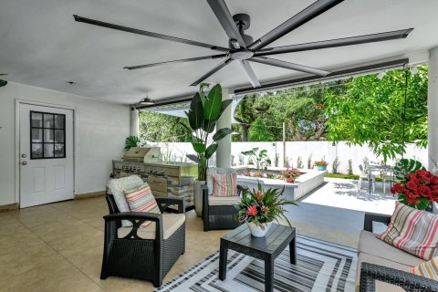 Casa en venta en Miami Gardens, Florida, 4 dormitorios, 166.67 m2 № 1222665 - foto 16