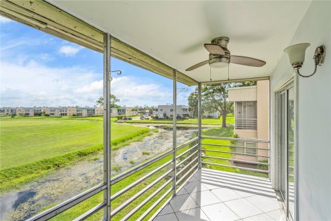 Condominio en venta en Delray Beach, Florida, 2 dormitorios, 84.54 m2 № 1240554 - foto 15