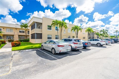 Condominio en venta en Delray Beach, Florida, 2 dormitorios, 84.54 m2 № 1240554 - foto 19