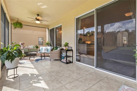 Casa en venta en Kissimmee, Florida, 5 dormitorios, 282.98 m2 № 1344552 - foto 11