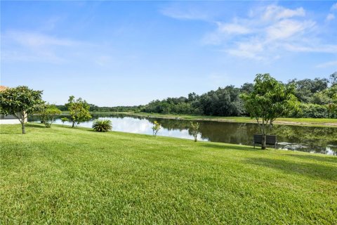 Villa ou maison à vendre à Kissimmee, Floride: 5 chambres, 282.98 m2 № 1344552 - photo 8