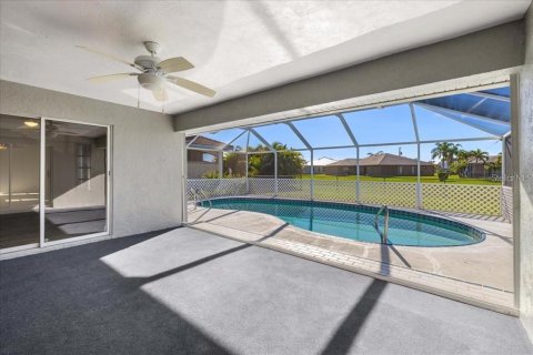 Villa ou maison à vendre à Punta Gorda, Floride: 2 chambres, 164.72 m2 № 1023206 - photo 27