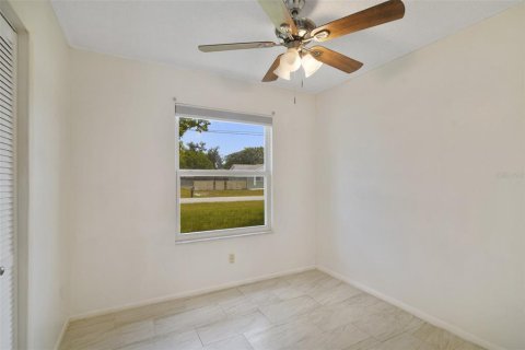 Casa en venta en Deltona, Florida, 3 dormitorios, 116.13 m2 № 1336093 - foto 17