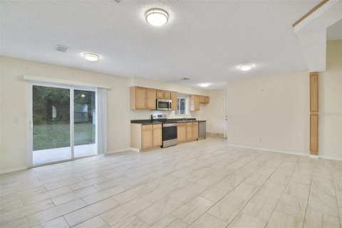 Casa en venta en Deltona, Florida, 3 dormitorios, 116.13 m2 № 1336093 - foto 14