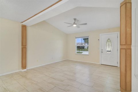 Casa en venta en Deltona, Florida, 3 dormitorios, 116.13 m2 № 1336093 - foto 5