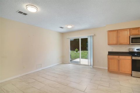 Casa en venta en Deltona, Florida, 3 dormitorios, 116.13 m2 № 1336093 - foto 12