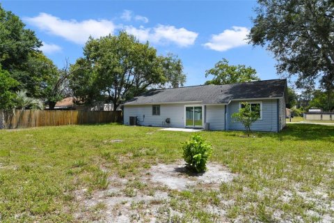 House in Deltona, Florida 3 bedrooms, 116.13 sq.m. № 1336093 - photo 26