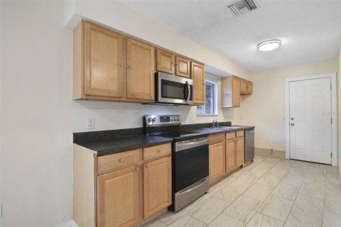 Casa en venta en Deltona, Florida, 3 dormitorios, 116.13 m2 № 1336093 - foto 9