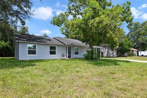 House in Deltona, Florida 3 bedrooms, 116.13 sq.m. № 1336093 - photo 3