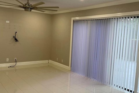 Condominio en venta en Coconut Creek, Florida, 2 dormitorios, 109.81 m2 № 1073556 - foto 11