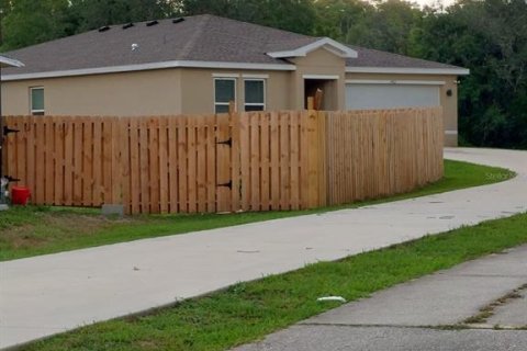 Villa ou maison à vendre à Kissimmee, Floride: 4 chambres, 168.9 m2 № 1327269 - photo 10