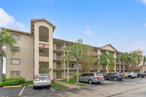 Condominio en venta en Pembroke Pines, Florida, 2 dormitorios, 105.63 m2 № 1232352 - foto 20