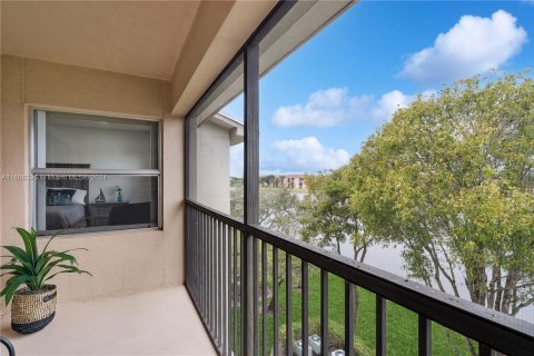 Condominio en venta en Pembroke Pines, Florida, 2 dormitorios, 105.63 m2 № 1232352 - foto 7