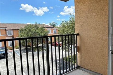 Townhouse in Kissimmee, Florida 3 bedrooms, 133.78 sq.m. № 1262202 - photo 14