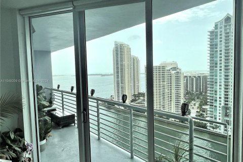 Condominio en venta en Miami, Florida, 1 dormitorio, 80.64 m2 № 1059797 - foto 11