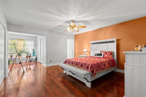 Copropriété à vendre à Clearwater, Floride: 2 chambres, 127.28 m2 № 1381205 - photo 17