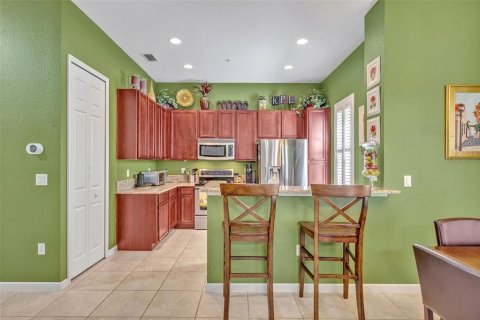 Condo in Orlando, Florida, 3 bedrooms  № 1381203 - photo 15