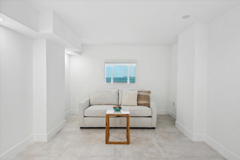 Condominio en venta en Fort Lauderdale, Florida, 2 dormitorios, 186.83 m2 № 1098819 - foto 7