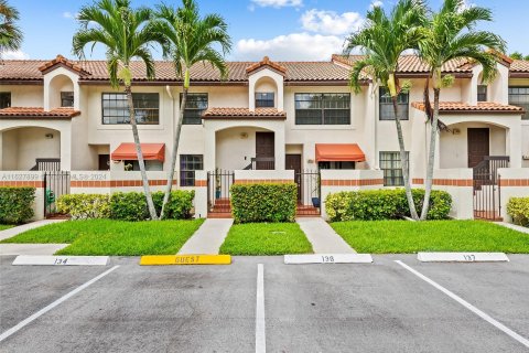 Copropriété à vendre à Deerfield Beach, Floride: 3 chambres, 106.84 m2 № 1291063 - photo 12