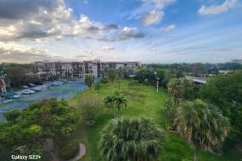 Copropriété à vendre à Hallandale Beach, Floride: 1 chambre, 74.32 m2 № 1029326 - photo 6