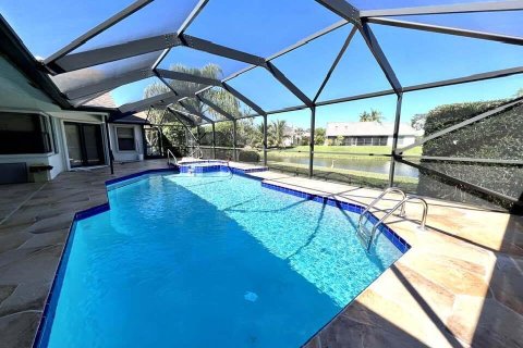 House in Wellington, Florida 5 bedrooms, 250.84 sq.m. № 1029311 - photo 7