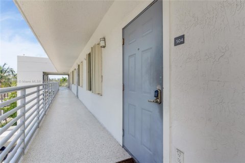 Condominio en alquiler en Miami Beach, Florida, 2 dormitorios, 91.97 m2 № 1356993 - foto 20