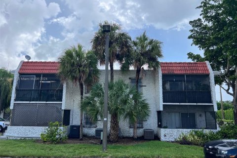 Copropriété à louer à Palmetto Bay, Floride: 2 chambres, 72.19 m2 № 1356912 - photo 15