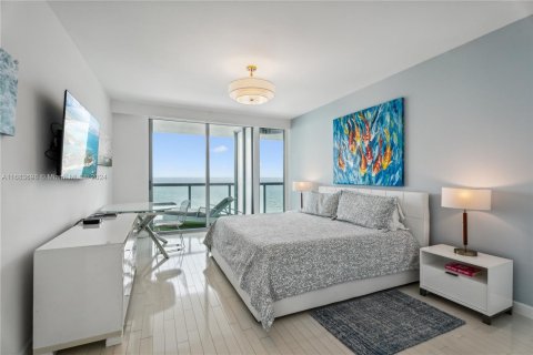 Condominio en venta en Miami Beach, Florida, 2 dormitorios, 128.86 m2 № 1418509 - foto 10