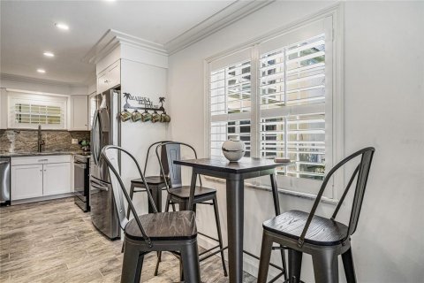 Copropriété à vendre à Vero Beach, Floride: 2 chambres, 92.9 m2 № 1376260 - photo 11