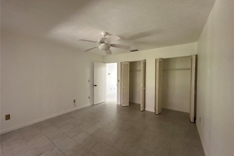 House in Cape Coral, Florida 2 bedrooms, 73.76 sq.m. № 1366590 - photo 11