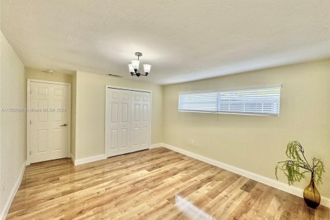Casa en venta en Sunrise, Florida, 3 dormitorios, 142.79 m2 № 1065413 - foto 27