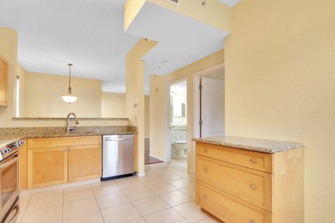 Condo in Palm Beach Gardens, Florida, 3 bedrooms  № 1226786 - photo 13