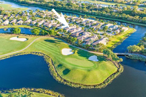 Villa ou maison à vendre à Palm Beach Gardens, Floride: 3 chambres, 243.13 m2 № 1026899 - photo 1