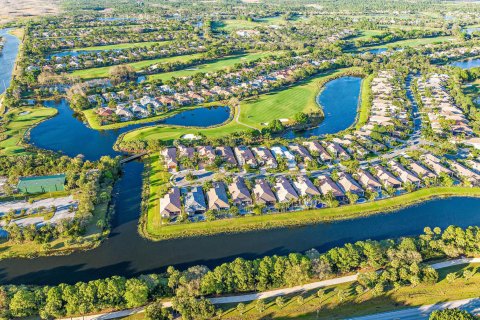 Villa ou maison à vendre à Palm Beach Gardens, Floride: 3 chambres, 243.13 m2 № 1026899 - photo 7