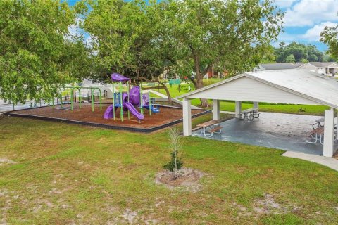 Casa en venta en Tampa, Florida, 2 dormitorios, 91.97 m2 № 1213174 - foto 25