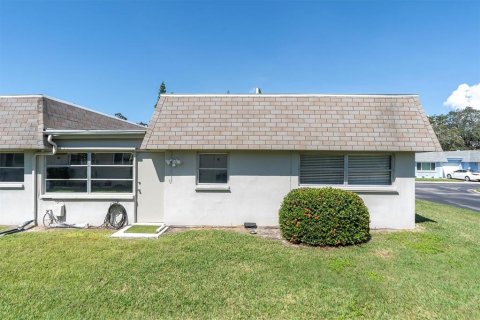 Condominio en venta en Pinellas Park, Florida, 1 dormitorio, 83.8 m2 № 1386998 - foto 27