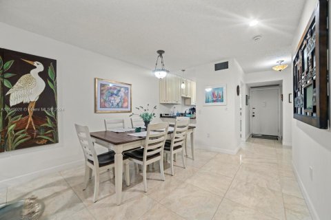 Copropriété à louer à South Palm Beach, Floride: 2 chambres, 104.14 m2 № 1353799 - photo 7