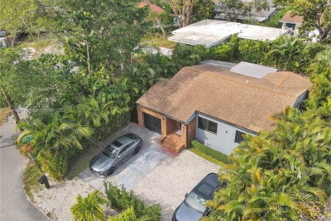 Villa ou maison à vendre à North Miami Beach, Floride: 3 chambres № 1047371 - photo 4