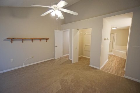 Townhouse in Tampa, Florida 2 bedrooms, 137.03 sq.m. № 1432134 - photo 15