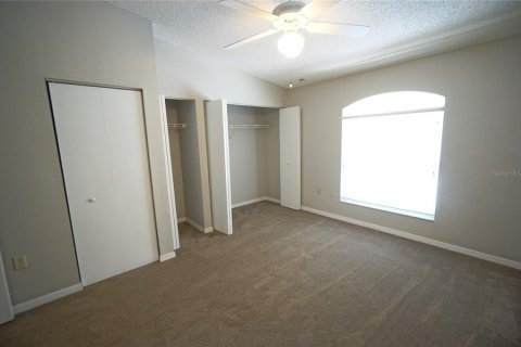 Townhouse in Tampa, Florida 2 bedrooms, 137.03 sq.m. № 1432134 - photo 11