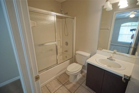 Townhouse in Tampa, Florida 2 bedrooms, 137.03 sq.m. № 1432134 - photo 12