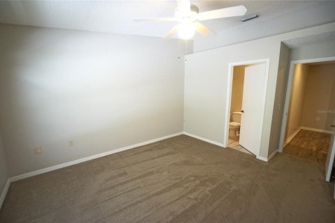 Townhouse in Tampa, Florida 2 bedrooms, 137.03 sq.m. № 1432134 - photo 10