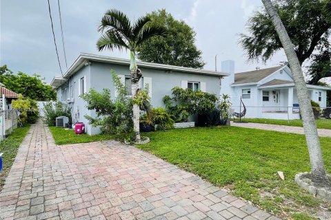 Купить коммерческую недвижимость в Майами, Флорида 144.93м2, № 1077316 - фото 3