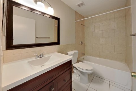 Casa en venta en Tampa, Florida, 3 dormitorios, 147.53 m2 № 1342248 - foto 12