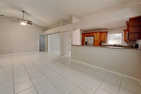 Villa ou maison à vendre à Tampa, Floride: 3 chambres, 147.53 m2 № 1342248 - photo 3