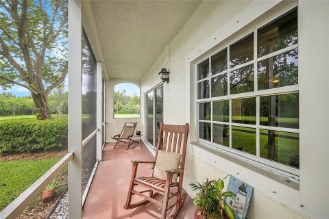 Touwnhouse à vendre à Lake Worth, Floride: 3 chambres, 150.32 m2 № 1230024 - photo 26