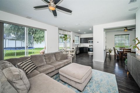 Casa en venta en Land O' Lakes, Florida, 4 dormitorios, 225.94 m2 № 1359157 - foto 19