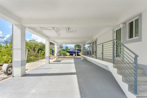 Villa ou maison à vendre à Key Largo, Floride: 4 chambres, 223.71 m2 № 1072999 - photo 7