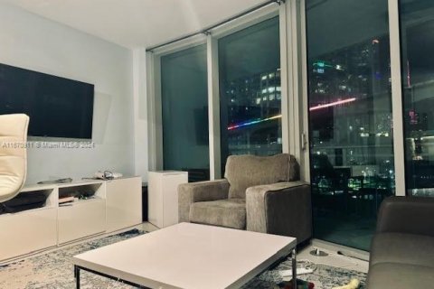 Condominio en venta en Miami, Florida, 1 dormitorio, 67.54 m2 № 1390045 - foto 8