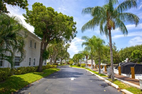 Condo in Fort Lauderdale, Florida, 2 bedrooms  № 1075799 - photo 5